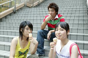 福岡で安くレンタカーが借りられます